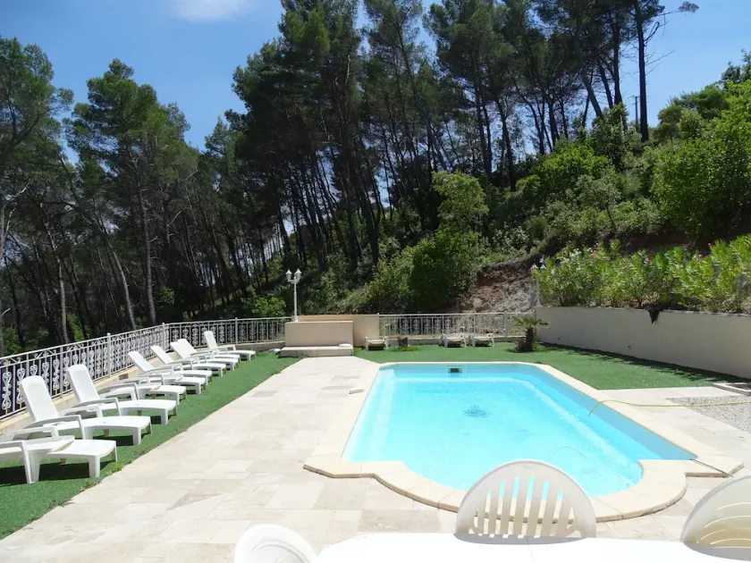 VAR FLAYOSC  VILLA  CLIMATISEE PISCINE CHAUFFEE  6CH/16 P - Image 1
