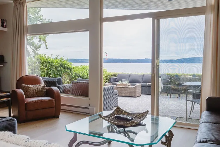 Anchor's End at Inn of the Sea. Ocean front, ground floor condo. Pet friendly. - Image 1