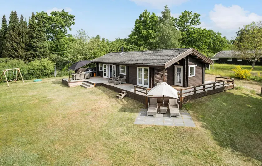 Gorgeous home in Asnæs with kitchen - Image 1