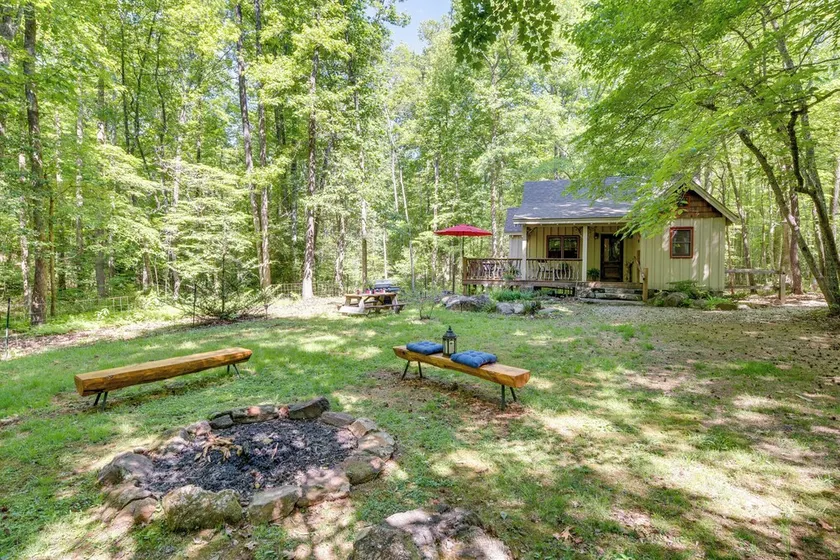 NY! Hyggelig Creekside Cabin ved Table Rock State Park - Image 1
