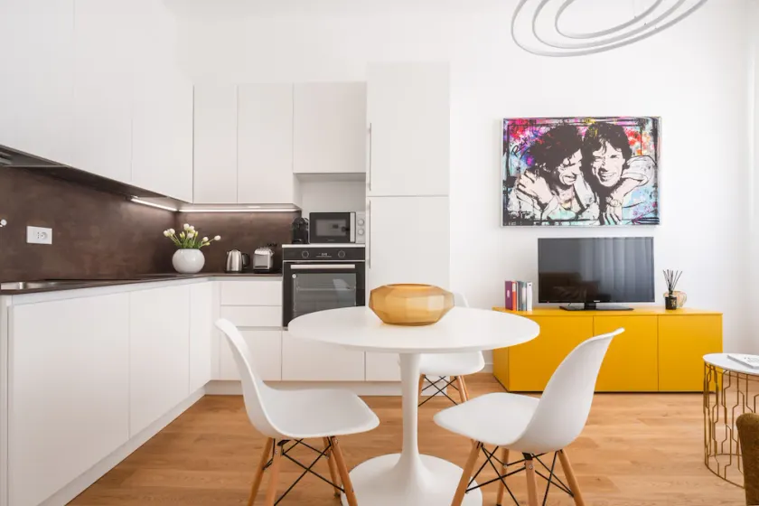 San Babila - Visconti Charme Apartment - Image 1