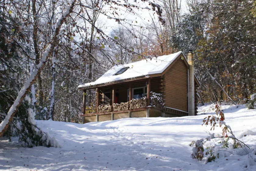 Log Cabin - Hyggeligt, hyggeligt og naturskønt og klar til din fornøjelse! - Image 1