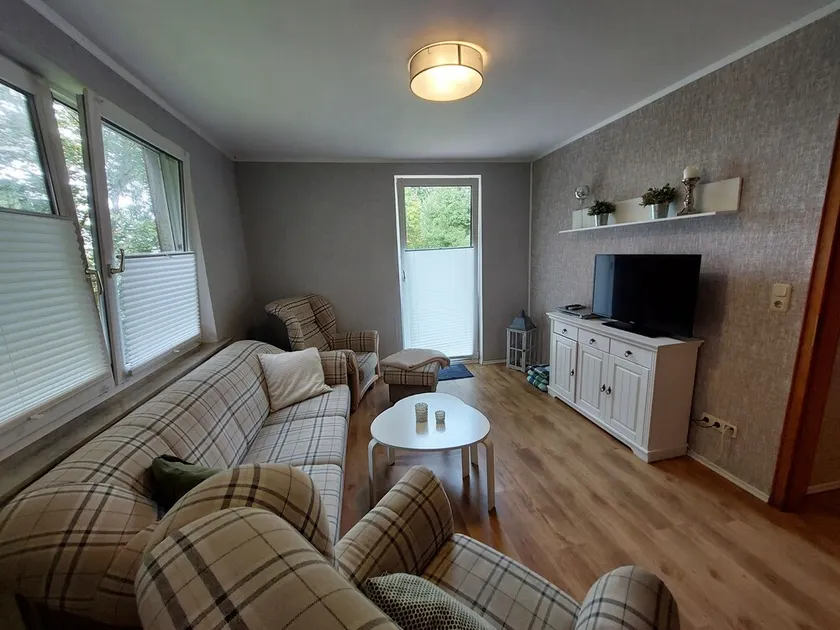 Wohnung, Fußläufig zur Nordseeküste auf Einmaligem Parkähnlichem Grundstück ! - Image 1