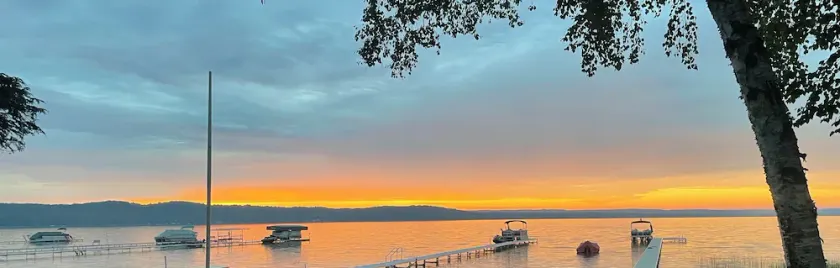 Escape to BEAUTIFUL Northern Michigan!! - Image 1