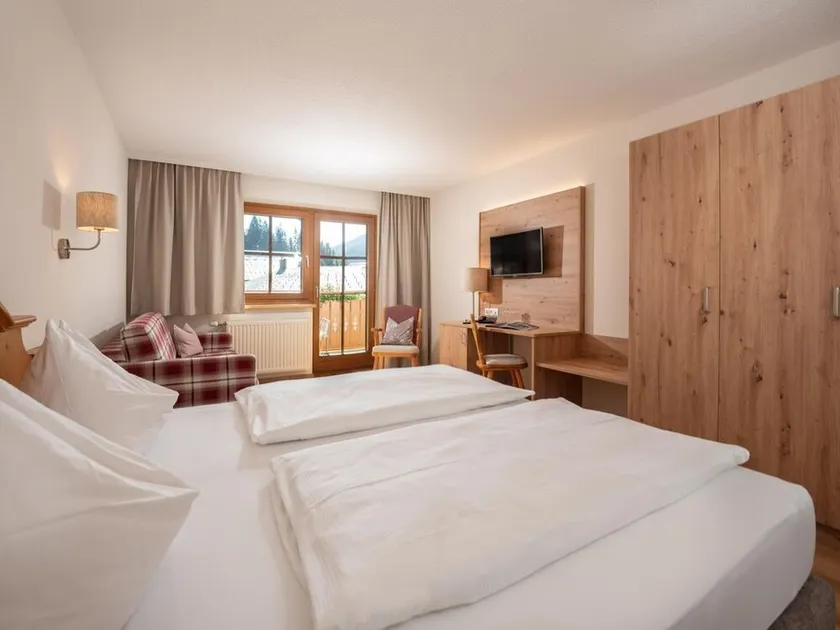 Standard double room - Hotel am Sonnenhügel - Image 1