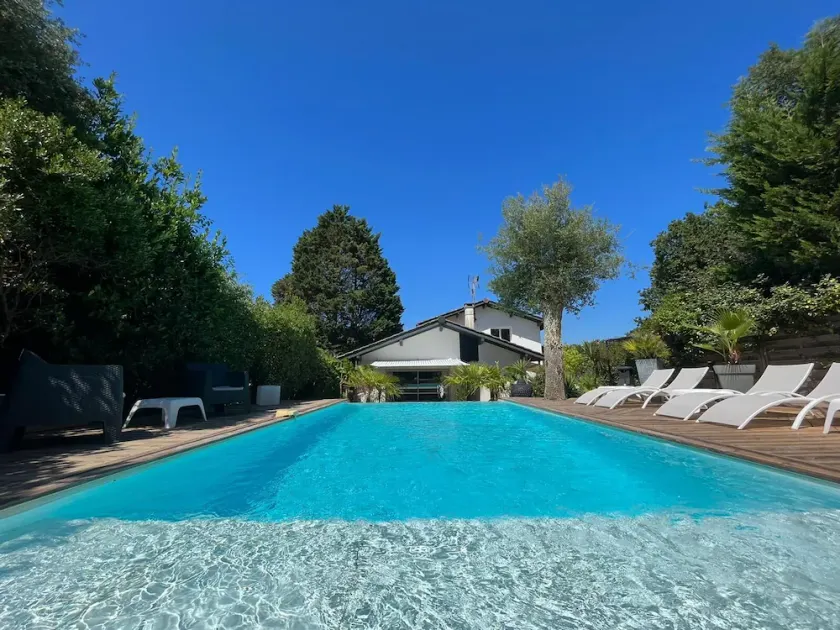 Villa zwischen Biarritz und Hossegor mit beheiztem Pool 2 Minuten von den Stränden entfernt - Image 1