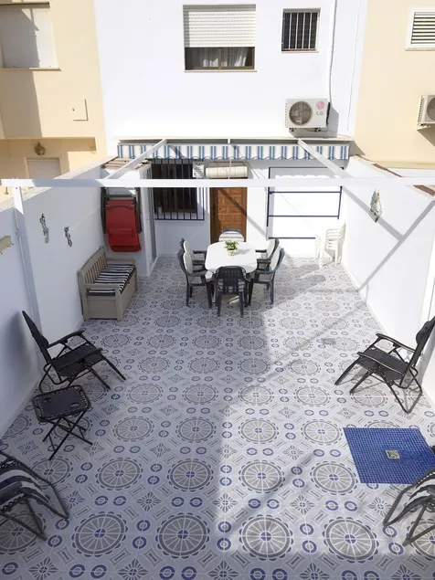 Casa Isa 1. Rent our Spanish home. 4 minutes walk to the beach / marina - Image 1