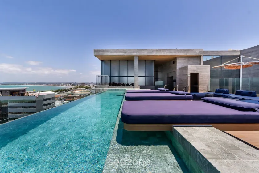 Nwts - Studios in Building With Sea View - Image 1