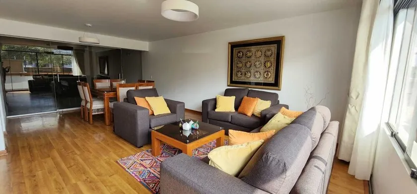 Spacious and modern apartment in San Borja - Image 1