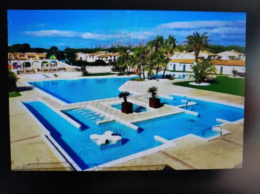 T3 60m2 with terrace, parking, swimming pools, sea 200m away.Wi-fi,connected TV, air conditioning. - Image 1
