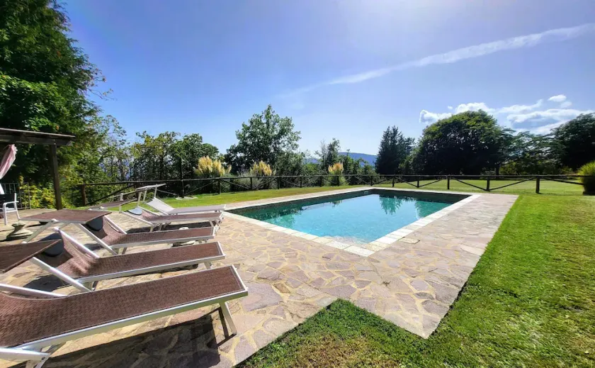 Cottage privado com piscina própria, uma vista incrível e perto de Barga! - Image 1