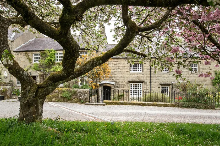 Gorgeous cosy dog friendly Nidderdale  cottage built 1780  short walk to shops - Image 1