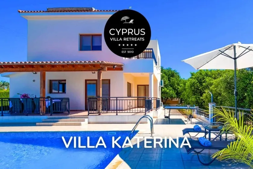 Villa Katerina - 4 Bed Villa, Private Pool, Great Location! - Image 1