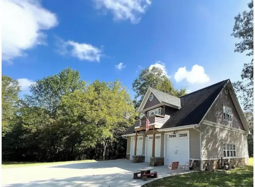 Cozy Cottage - Lake Front - GA Coldwater Retreat - Image 1