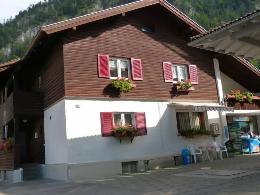 3 *** - Apartment on the Lech, close to town, suitable for cycling and hiking tours - Image 1