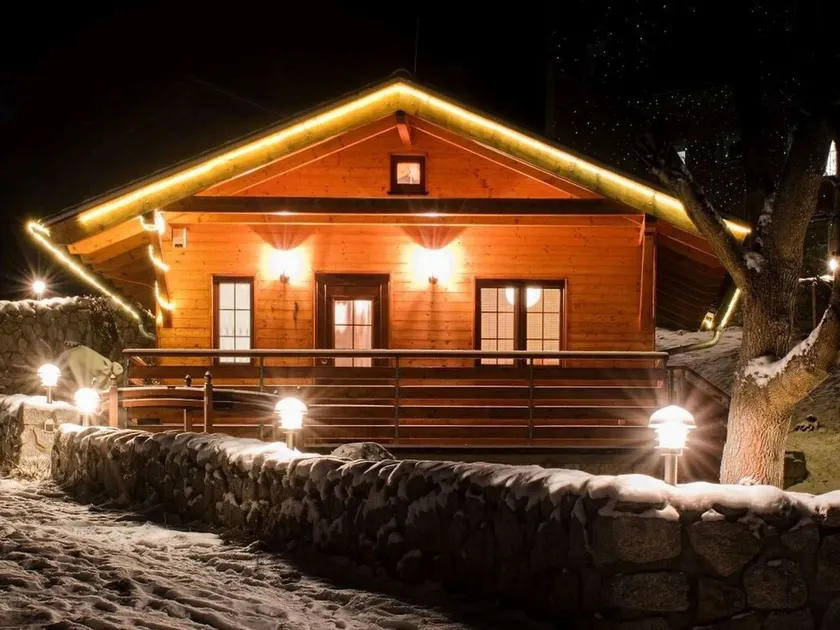 Caratteristica villa indipendente per 4 ospiti con WIFI, TV e patio - Image 1