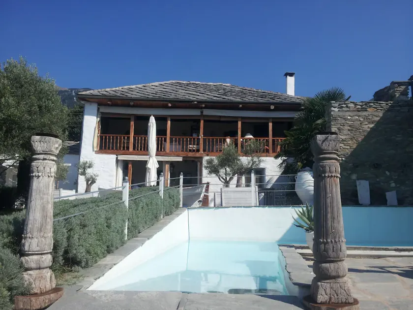 Villa Domatia 15 minutes from the sea - Image 1