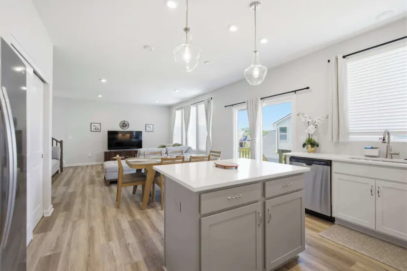 Midway Bloom - Brand-new Home! - Image 1