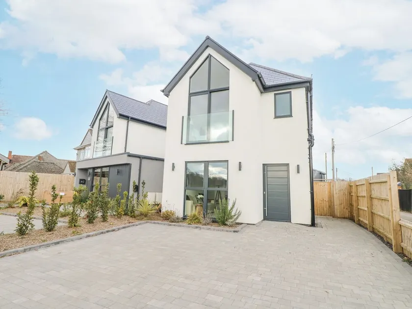 49 Ramley Road - Image 1
