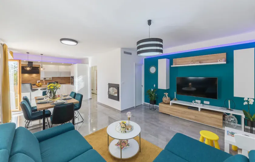 3 bedroom stunning apartment in Kavran - Image 1