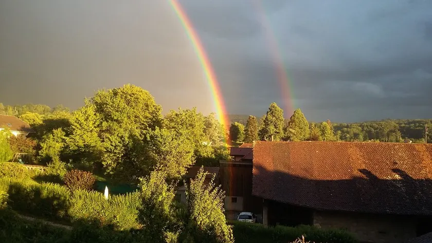 Charmant appartement au cœur du village, avec magnifique vue sur les montagnes - Image 1