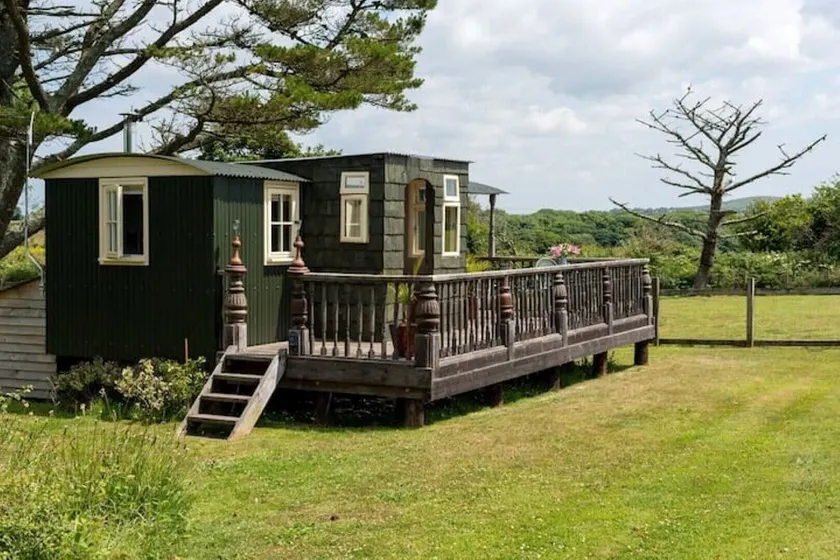 Woodstock Retreat Shepherd's Hut - Image 1