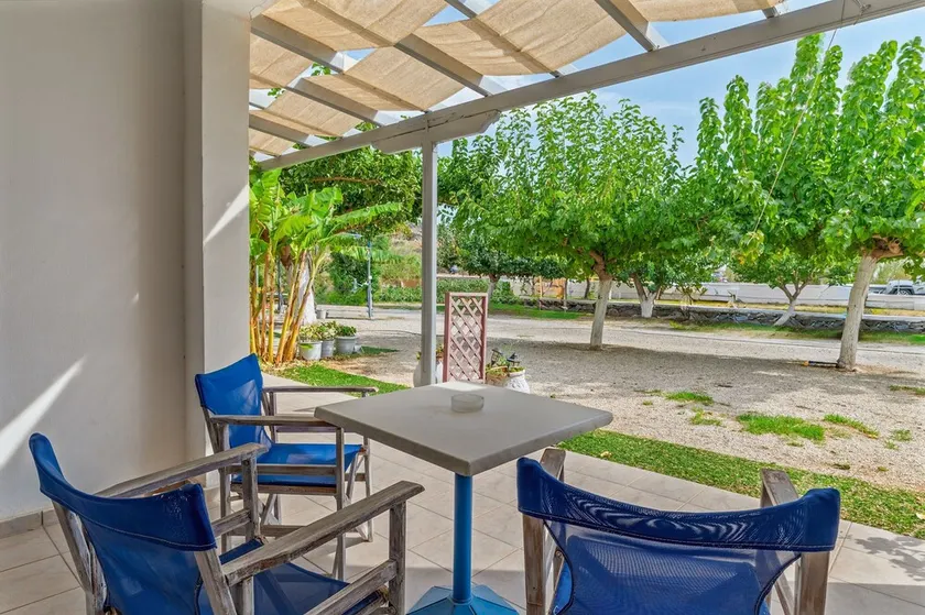 Casa vacanze '9 Perasma Kypri Beach' con terrazza privata, Wi-Fi e aria condizionata - Image 1