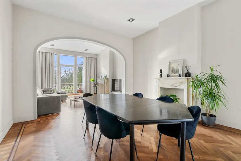 Luxurious modern apartment in Antwerp, Belgium - Image 1
