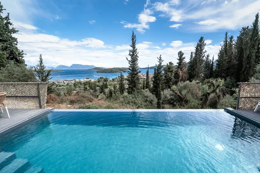 Villa 'Nidri Hills' with Sea View, Wi-Fi and Air Conditioning - Image 1