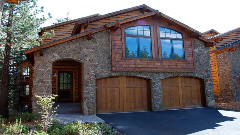 Beautiful Mammoth House  Luxury Home, 4 Bed + Loft/5 Bath-Private Owner - Image 1