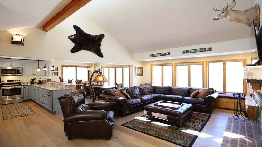 Relax at this Private Home with Mountain Views! - Image 1