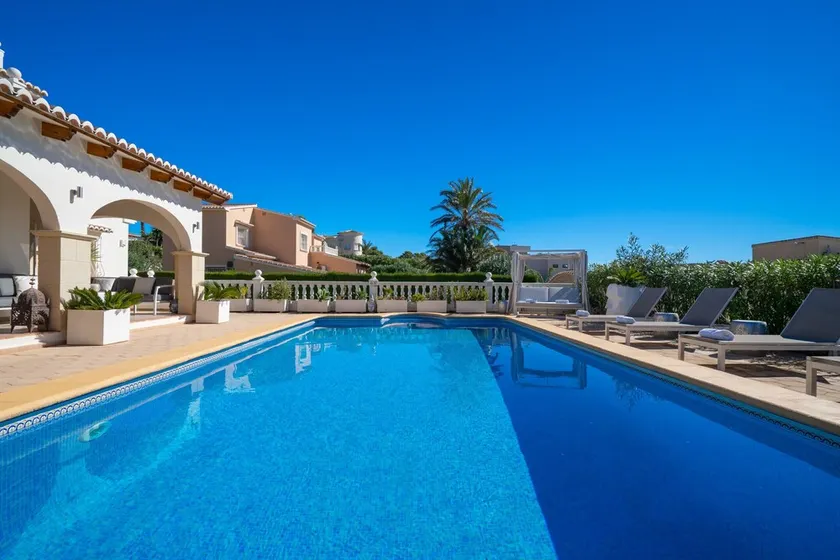 Villa Eliana by HMR Holidays - Image 1
