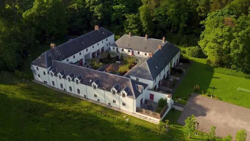 Old Stable Mews Castle Leslie - Image 1