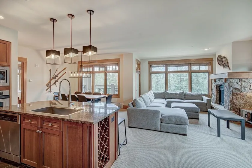 Luxurious 3 BR in River Run Village with Ski-In Out condo - Image 1