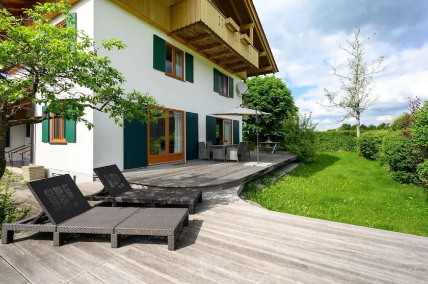 Birkeneck 3 (ground floor), castle view dream holiday apartment - Image 1