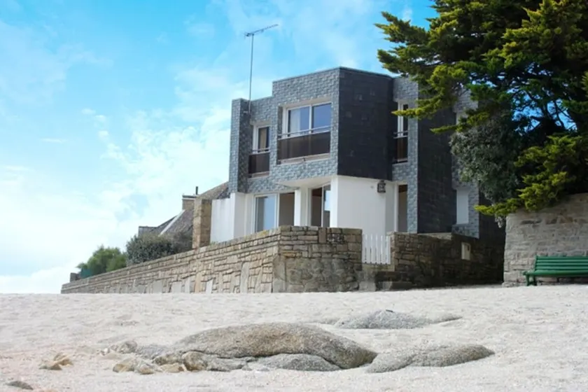 Your garden: the beach  - Image 1