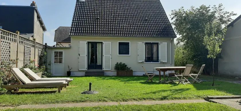 Casa luminosa a 800 m dalla spiaggia Deauville WI Fi - Image 1