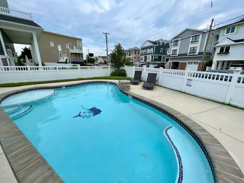 Avalon Bayside Condo With Pool - 4 Beds/2 Baths - Image 1