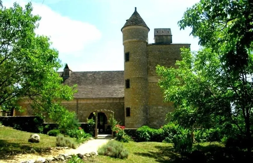 Dit eget Petit Chateau i nærheden af Sarlat, privat pool og tårn med bryst! - Image 1