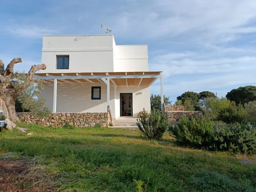 MEDITERRANEAN VILLA WITH TRULLO 800 M. FROM THE SEA BETWEEN GALLIPOLI AND LEUCA - Image 1