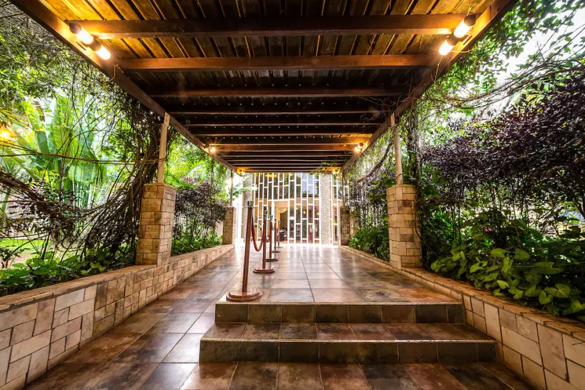 Imperial Heights Hotel, Entebbe - Image 1