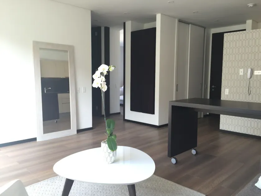 Amazing 2 bedroom apartment near Parque 93 - Image 1