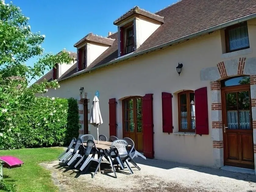 Casa rural con terraza privada cerca de Fontainebleau, 2 habitaciones, para 5 personas - Image 1