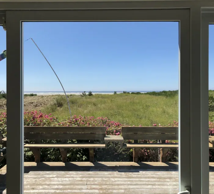 BLÅ STRANDHUS. Nyd livet på stranden! - Image 1