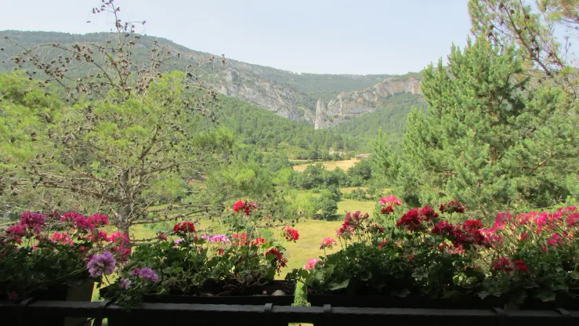 Casa de Piedra Ideal Familias, Tranquilidad y Silencio - Image 1