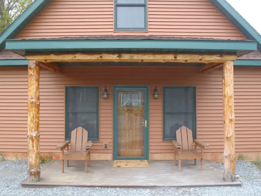 Three Bears Lodge of Saratoga Springs  - Image 1