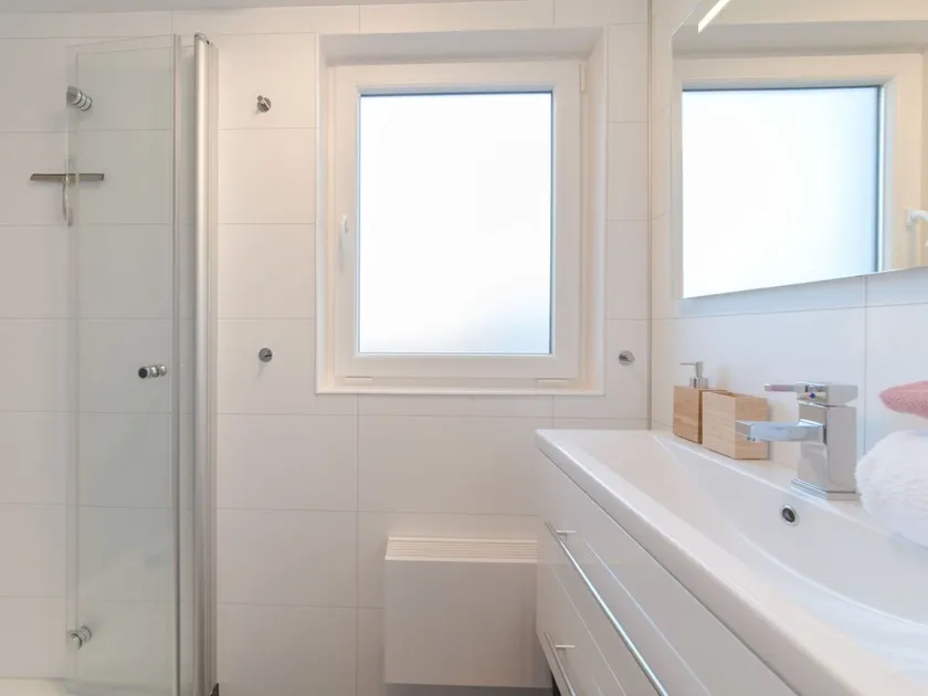 Gemütliche Wohnung in einem Ferienhaus für 4 Personen mit  W-LAN, TV, Terrasse und Panoramablick - Image 1