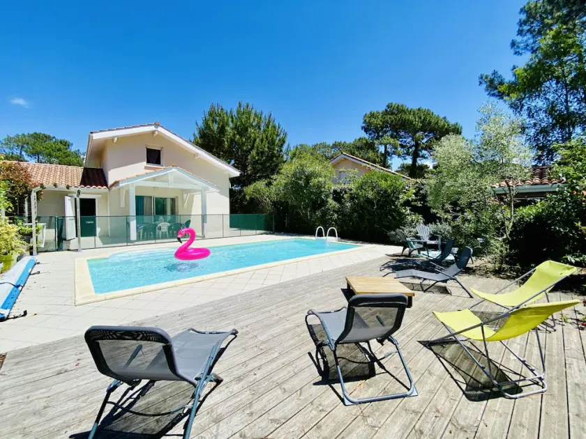 Superbe Villa avec piscine dans secteur calme (058) - Image 1
