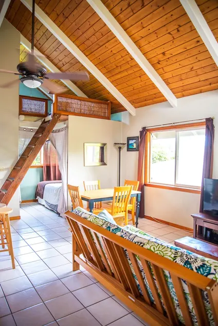 Bright, clean, airy Rocky Point Beach 1 bedroom loft. Steps to beach & bike path - Image 1