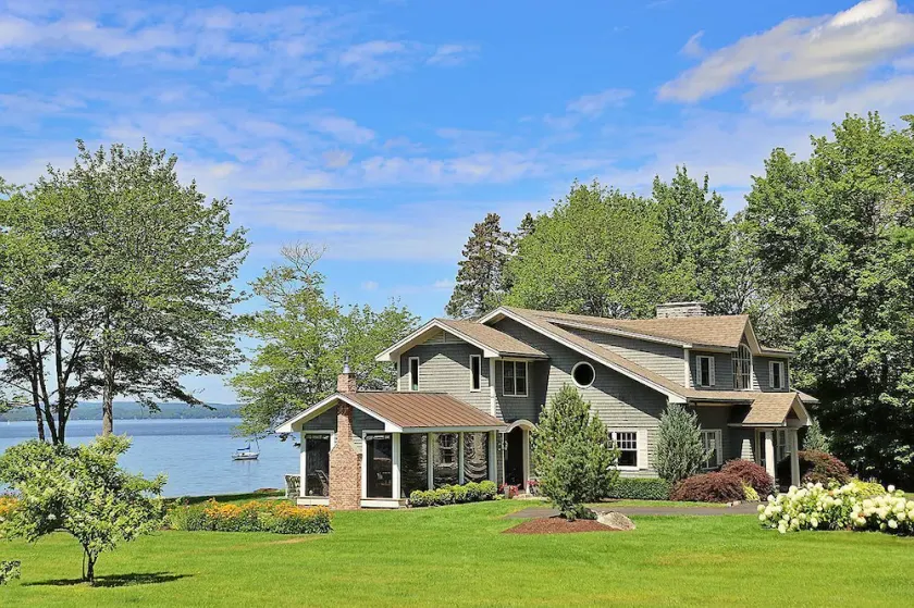 Bayside Manor: a Classic Maine Oceanfront Home at the Gateway to Acadia - Image 1